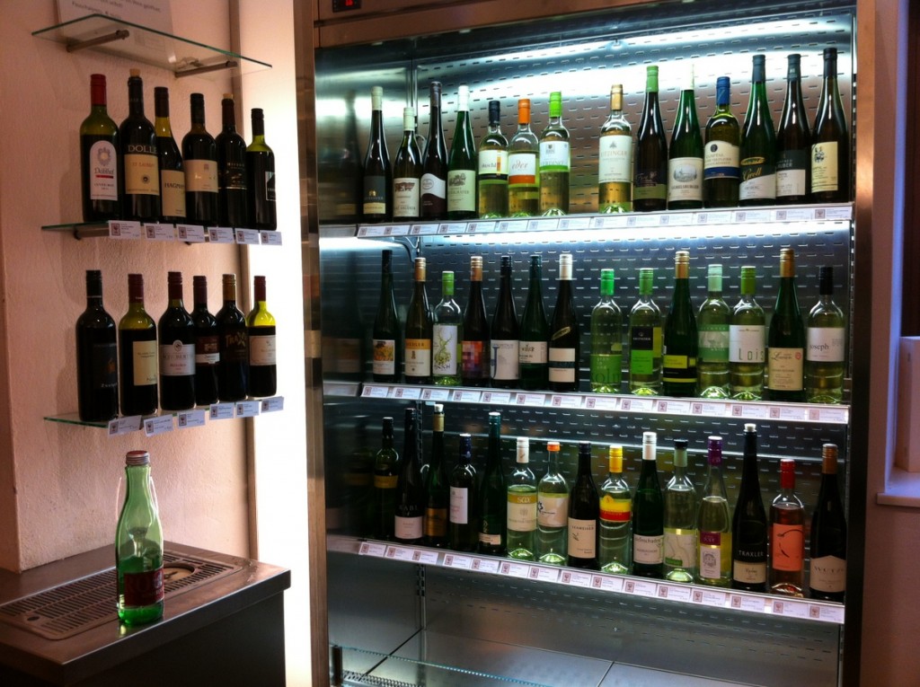 All-you-can-drink self-serve wine tasting in Langenlois.  Pay 10 Euros, taste as much as you want