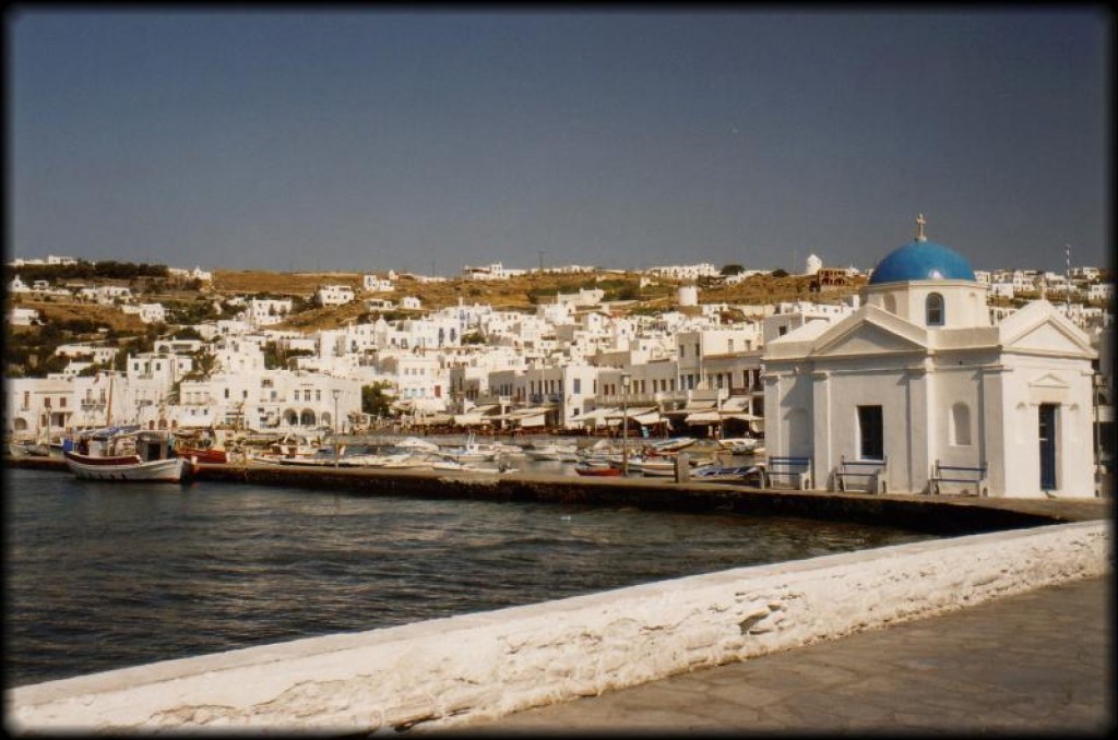 We arrived in Mykonos on a fast-boat from Crete. 
