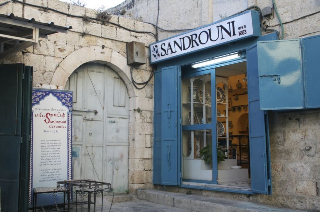 Sandrouni, a great pottery store in the Armenian quarter