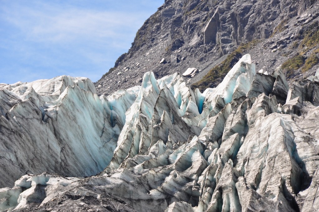 A short hike to visit Fox Glacier, the less popular cousin of Franz Josef glacier, but just as beautiful