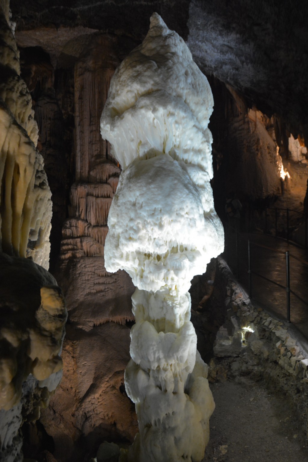 Brilliant, the symbol of the caves.